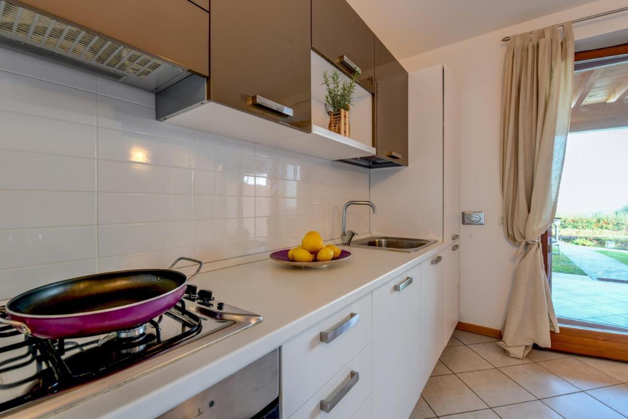 6 Happiness Apartment Toscolano Maderno Luaran gambar