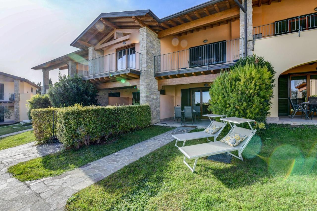 6 Happiness Apartment Toscolano Maderno Luaran gambar